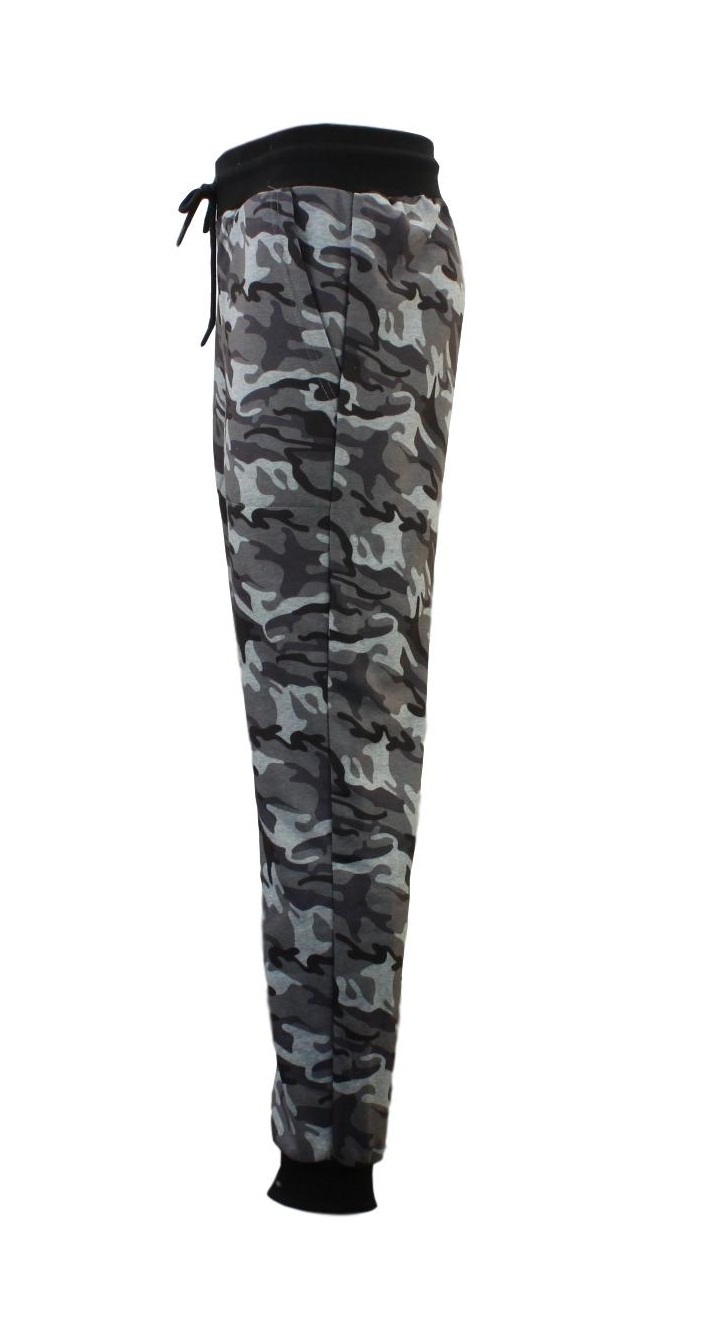 mens camo trousers