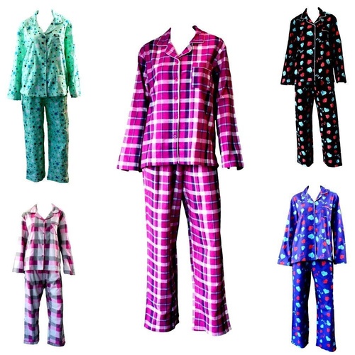 NEW Women's Ladies Cotton Flannelette Pajamas Pyjamas PJ Set Two Piece [Size: S] [Design: Black w Hearts] 